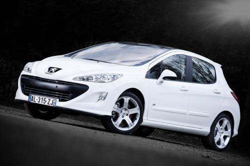 Peugeot 308 GTi (2010) - picture 1 of 14