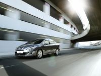 Peugeot 408 (2010) - picture 6 of 12