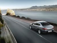 Peugeot 408 (2010) - picture 8 of 12