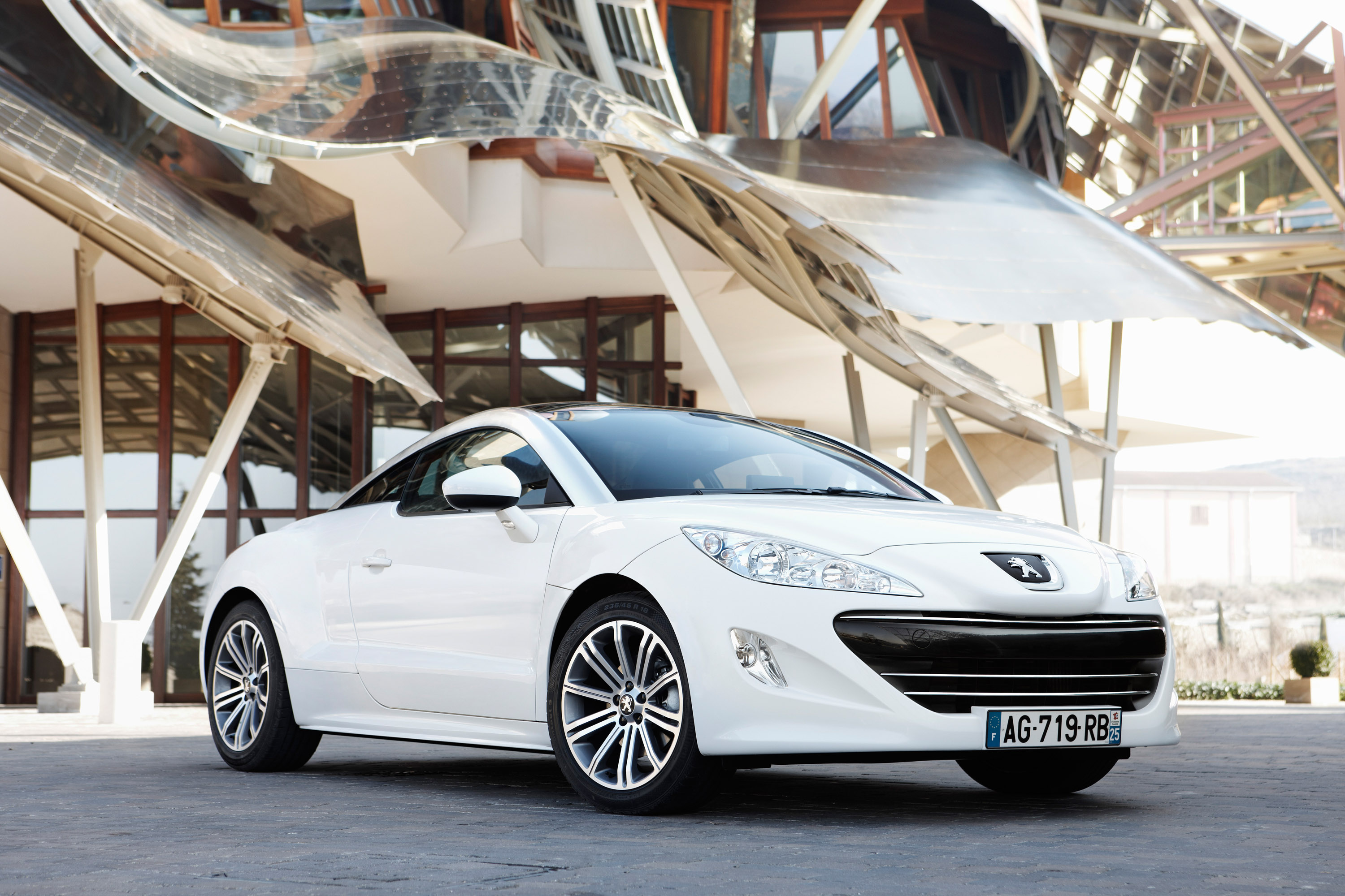 Peugeot RCZ Sports Coupe