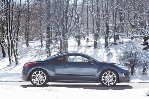 Peugeot RCZ Sports Coupe (2010) - picture 9 of 11