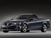 Pontiac G8 ST (2010) - picture 2 of 9