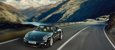 Porsche 911 Turbo S (2010) - picture 4 of 6