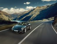 Porsche 911 Turbo S (2010) - picture 4 of 6