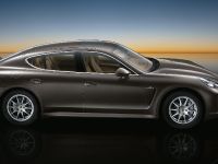 Porsche Panamera S (2010) - picture 6 of 21