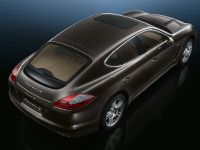 Porsche Panamera S (2010) - picture 10 of 21