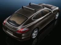 Porsche Panamera S (2010) - picture 11 of 21