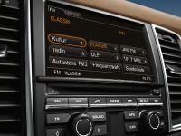 Porsche Panamera S (2010) - picture 19 of 21