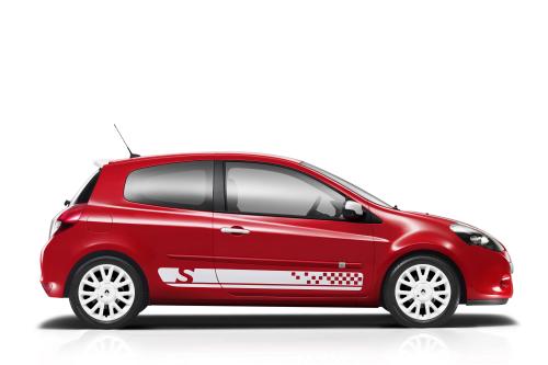Renault Clio S (2010) - picture 1 of 4