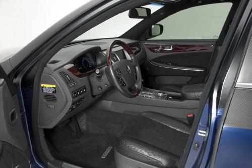 RMR Signature Equus (2010) - picture 9 of 10
