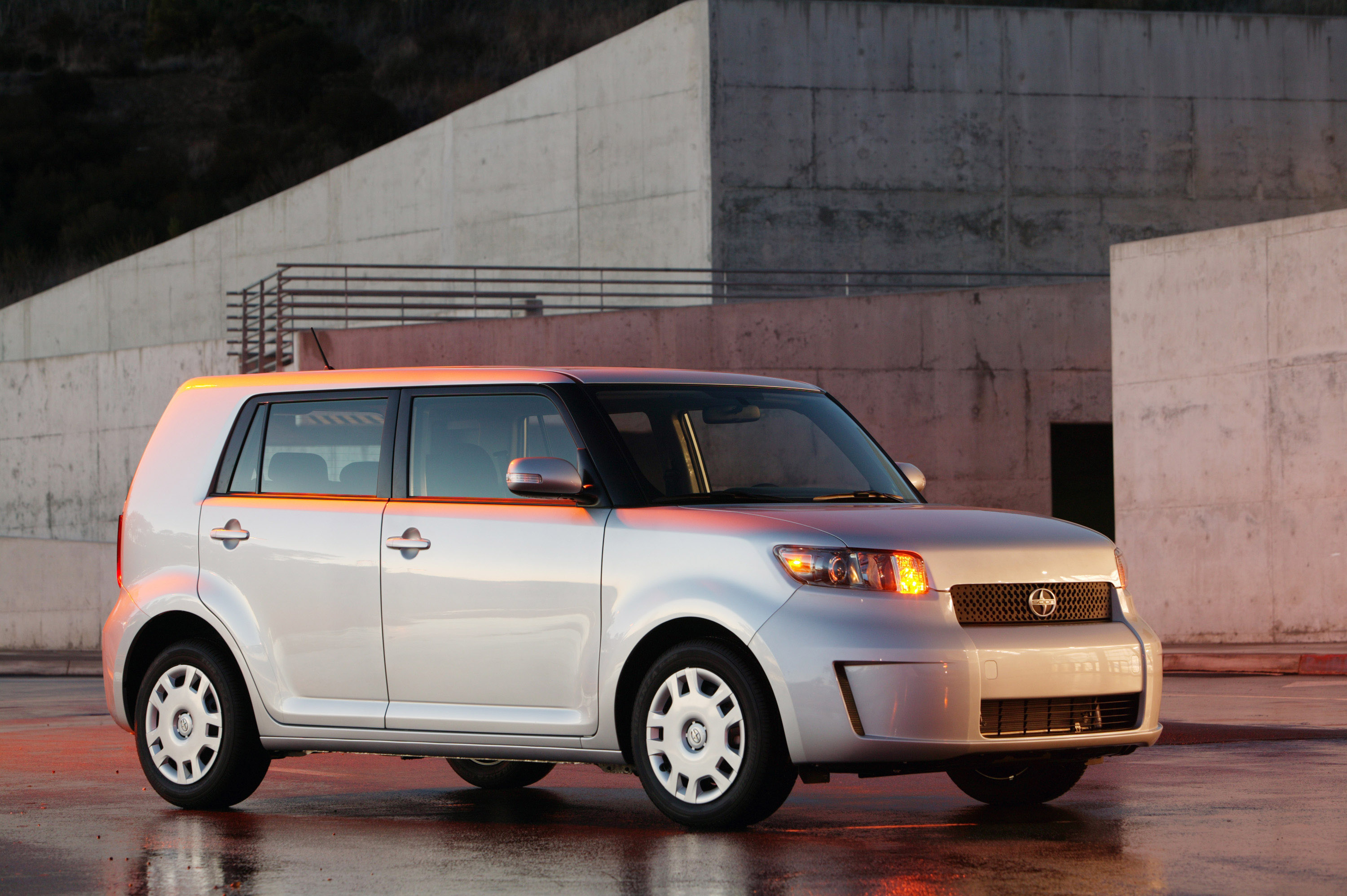 Scion xB