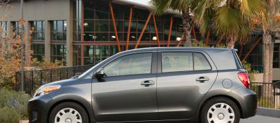 Scion xD (2010) - picture 23 of 31