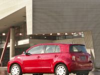 Scion xD (2010) - picture 4 of 31