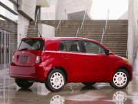 Scion xD (2010) - picture 6 of 31