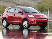 Scion xD (2010) - picture 7 of 31