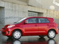 Scion xD (2010) - picture 14 of 31