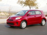 Scion xD (2010) - picture 19 of 31