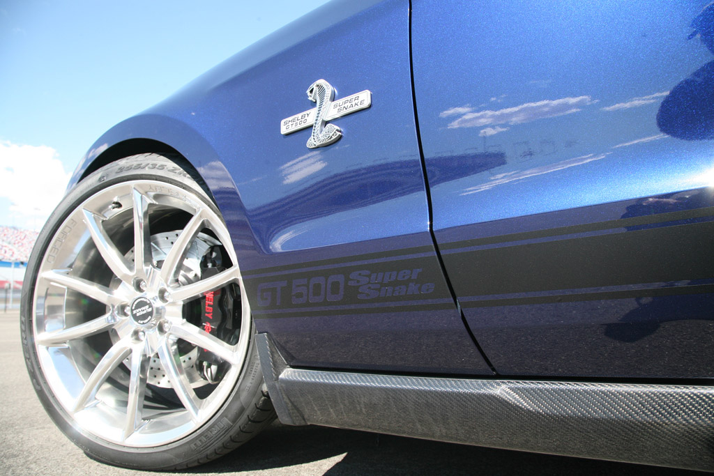 Ford Shelby GT500 Super Snake