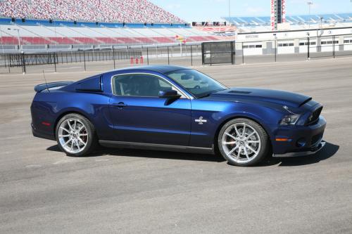 Ford Shelby GT500 Super Snake (2010) - picture 17 of 21