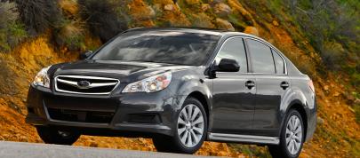 Subaru Legacy Sedan 2.5i (2010) - picture 4 of 10