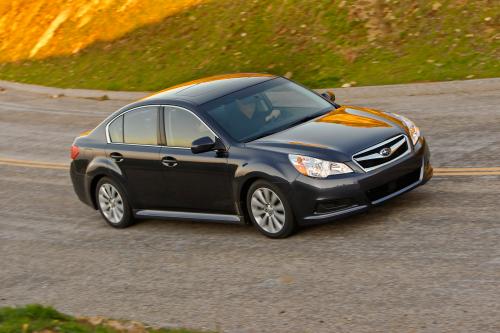 Subaru Legacy Sedan 2.5i (2010) - picture 8 of 10
