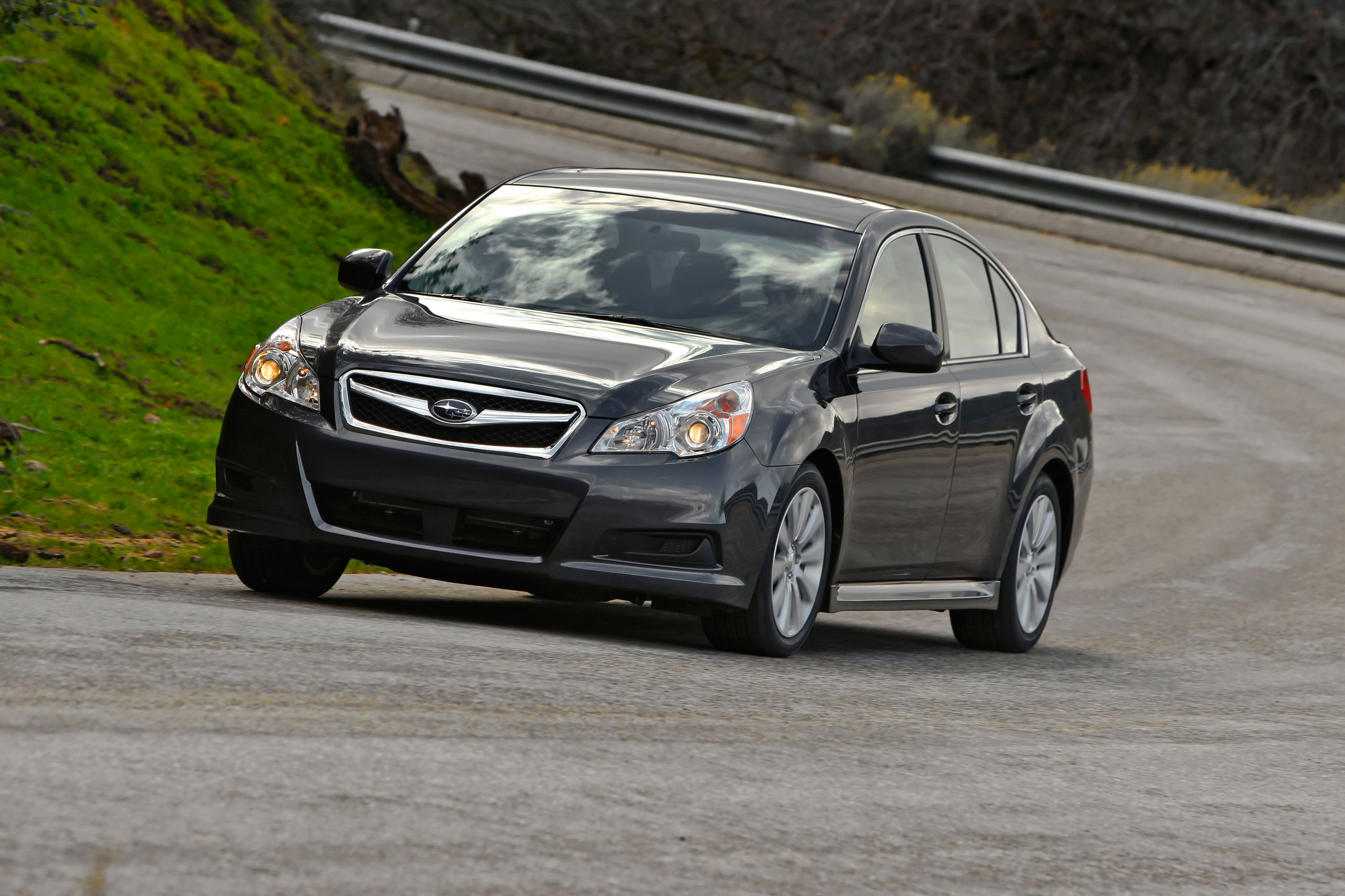 Subaru Legacy Sedan 2.5i