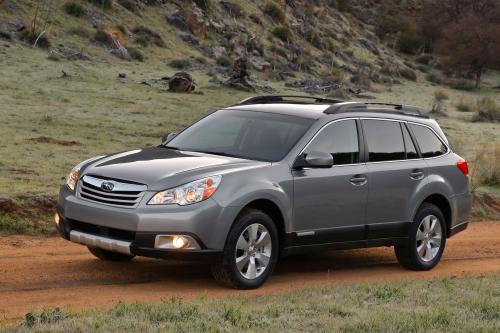 Subaru Outback (2010) - picture 1 of 16