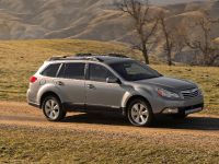 Subaru Outback (2010) - picture 6 of 16