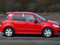 Suzuki SX4 (2010) - picture 3 of 10