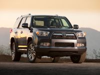 Toyota 4Runner Limited (2010) - picture 7 of 29