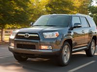 Toyota 4Runner Limited (2010) - picture 13 of 29