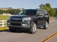 Toyota 4Runner Limited (2010) - picture 14 of 29