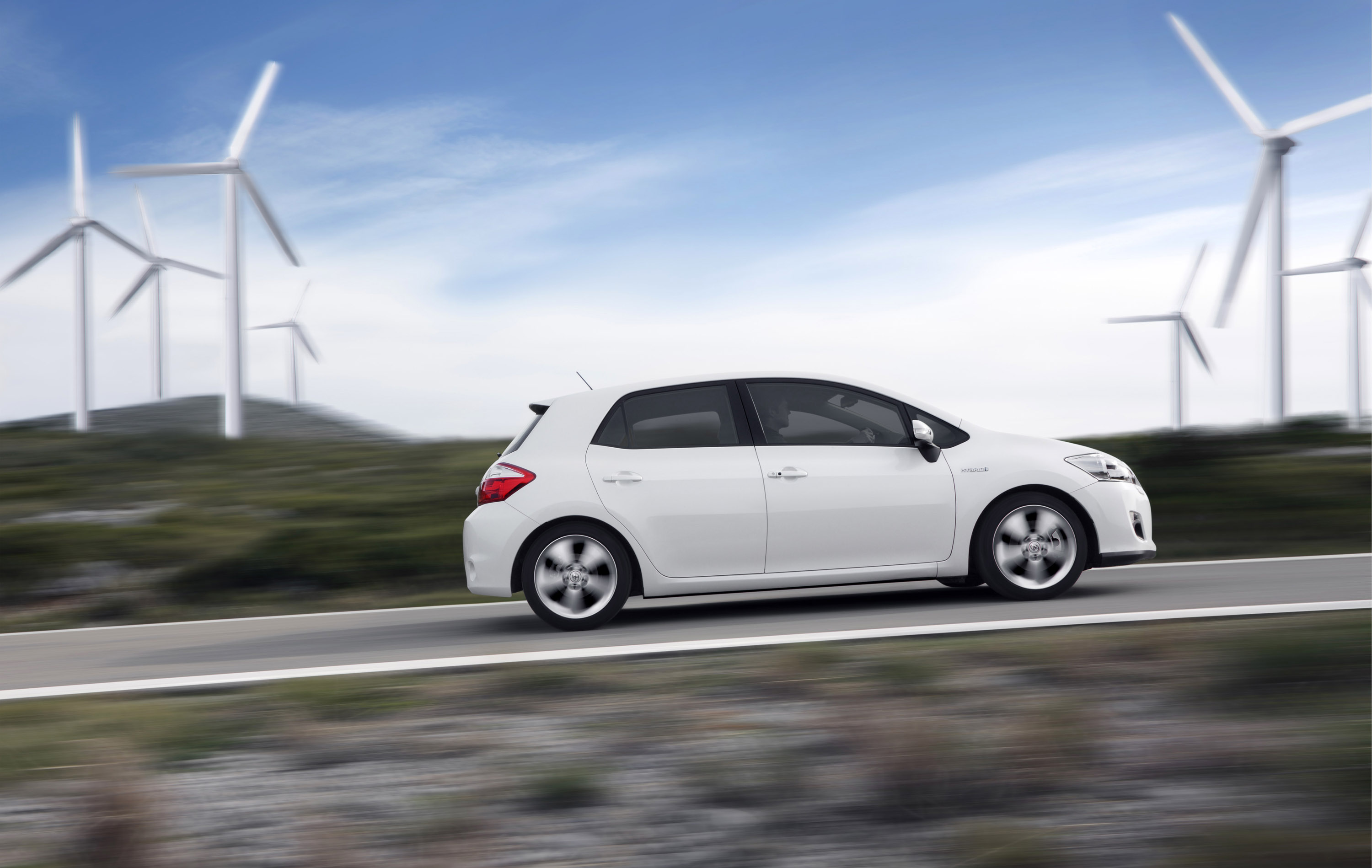 Toyota Auris Hybrid