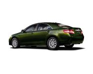 Toyota Camry (2010) - picture 2 of 6