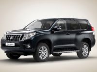 Toyota Land Cruiser (2010) - picture 3 of 20