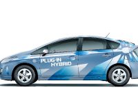 Toyota Prius Plug-in Hybrid Concept (2010) - picture 2 of 4
