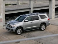 Toyota Sequoia Platinum (2010) - picture 5 of 14