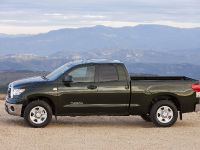 Toyota Tundra Pickup (2010) - picture 5 of 12