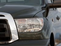 Toyota Tundra Pickup (2010)