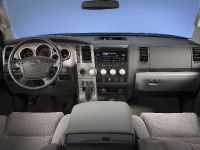 Toyota Tundra Pickup (2010) - picture 11 of 12