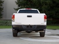 Toyota Tundra (2010) - picture 2 of 6