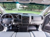 Toyota Tundra (2010) - picture 6 of 6