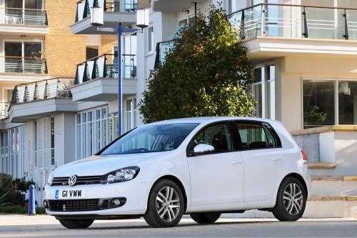 Volkswagen Golf VI Match (2010) - picture 9 of 18