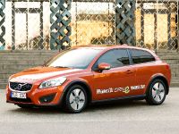 Volvo C30 DRIVe (2010) - picture 2 of 4