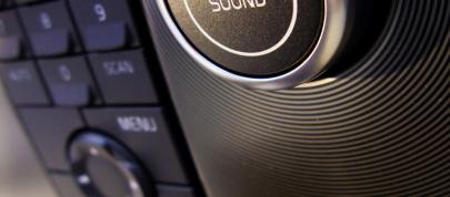 Volvo C30 (2010) - picture 20 of 24