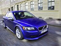 Volvo C30 (2010) - picture 5 of 24