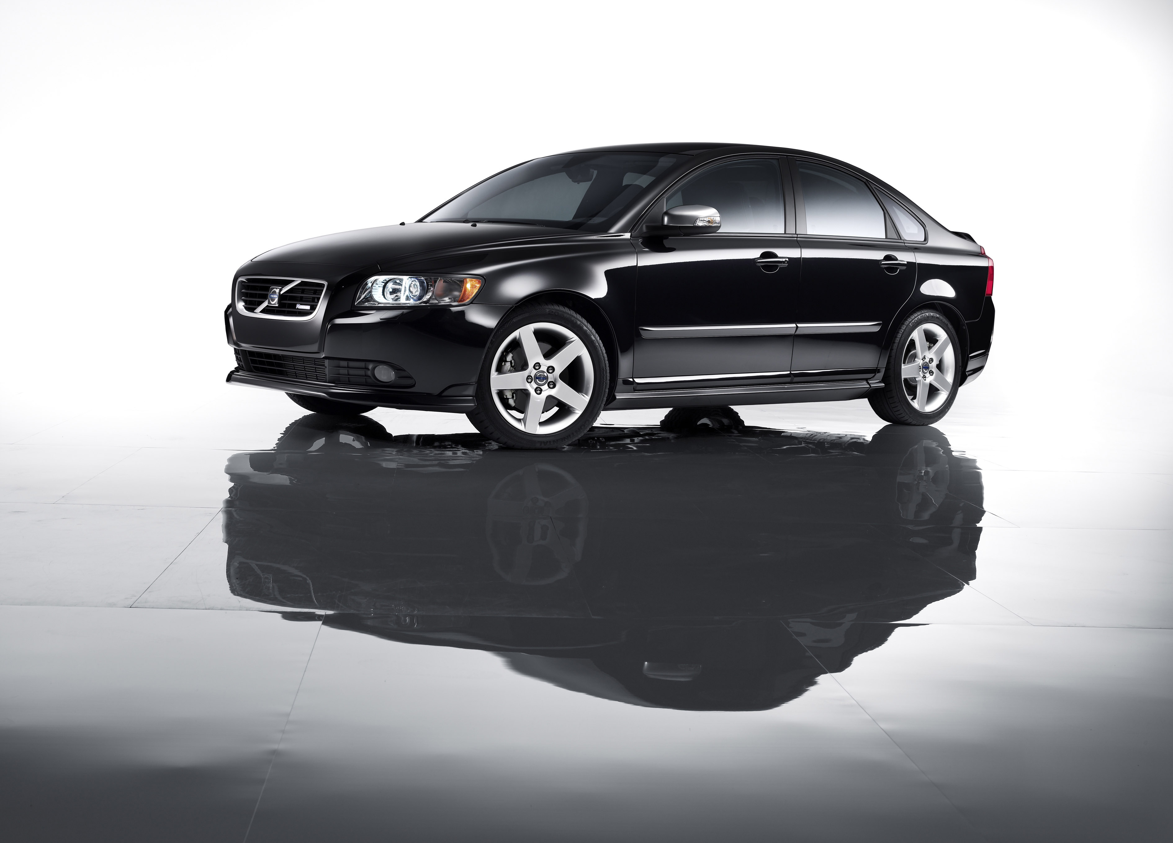 Volvo S40