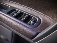 Volvo S40 (2010) - picture 10 of 18