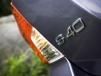Volvo S40 (2010) - picture 13 of 18