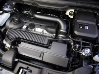 Volvo S40 (2010) - picture 18 of 18